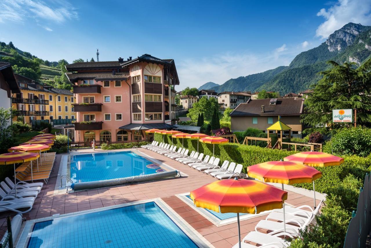 Family Hotel Adriana Bezzecca Exterior photo